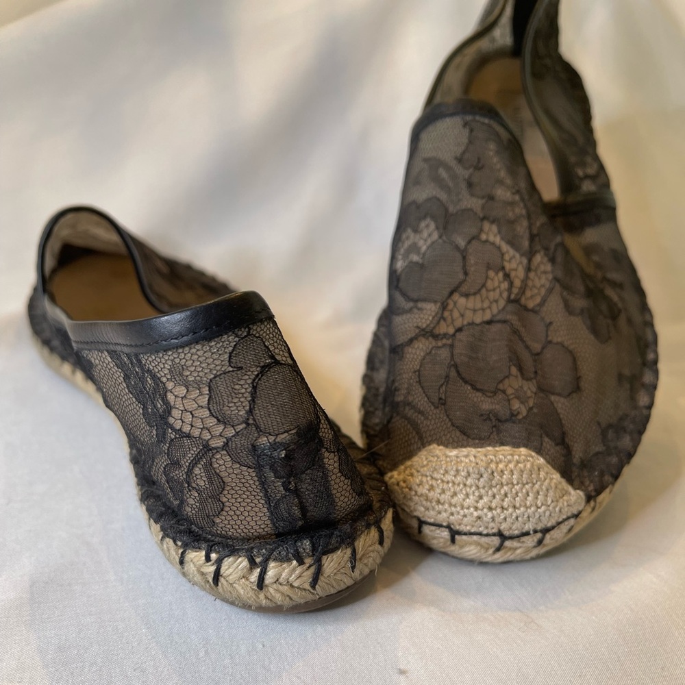 Valentino Garvani Lace Pattern Leather Trim Embellishment Espadrilles - Picture 2 of 8